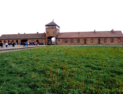Auschwitz & Birkenau + Jewish Concert and Dinner